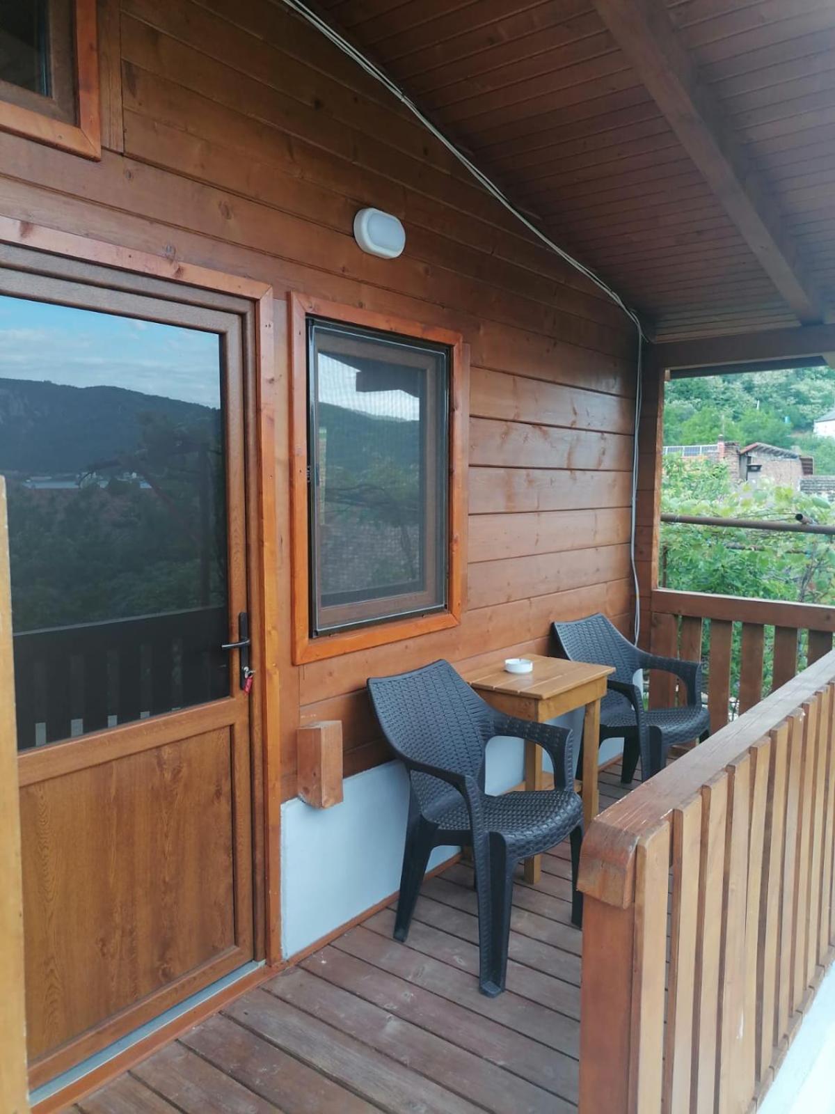 La Casuta Villa Dubova Dış mekan fotoğraf